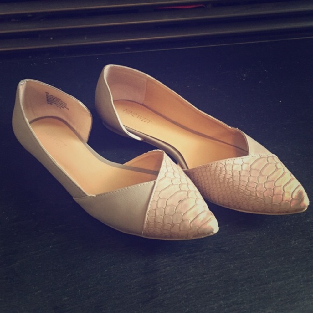Nine West Pointy Toe Flats